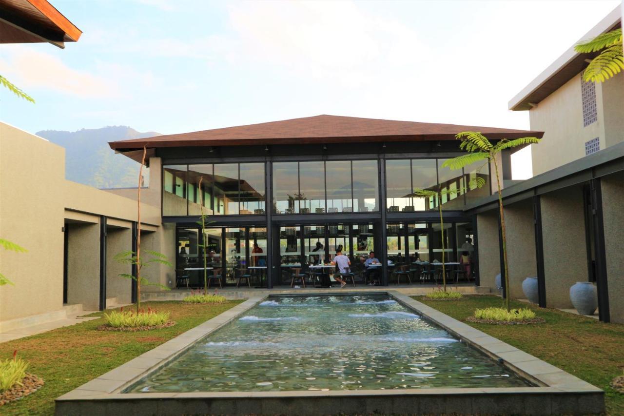 Hotel Santika Garut Zewnętrze zdjęcie